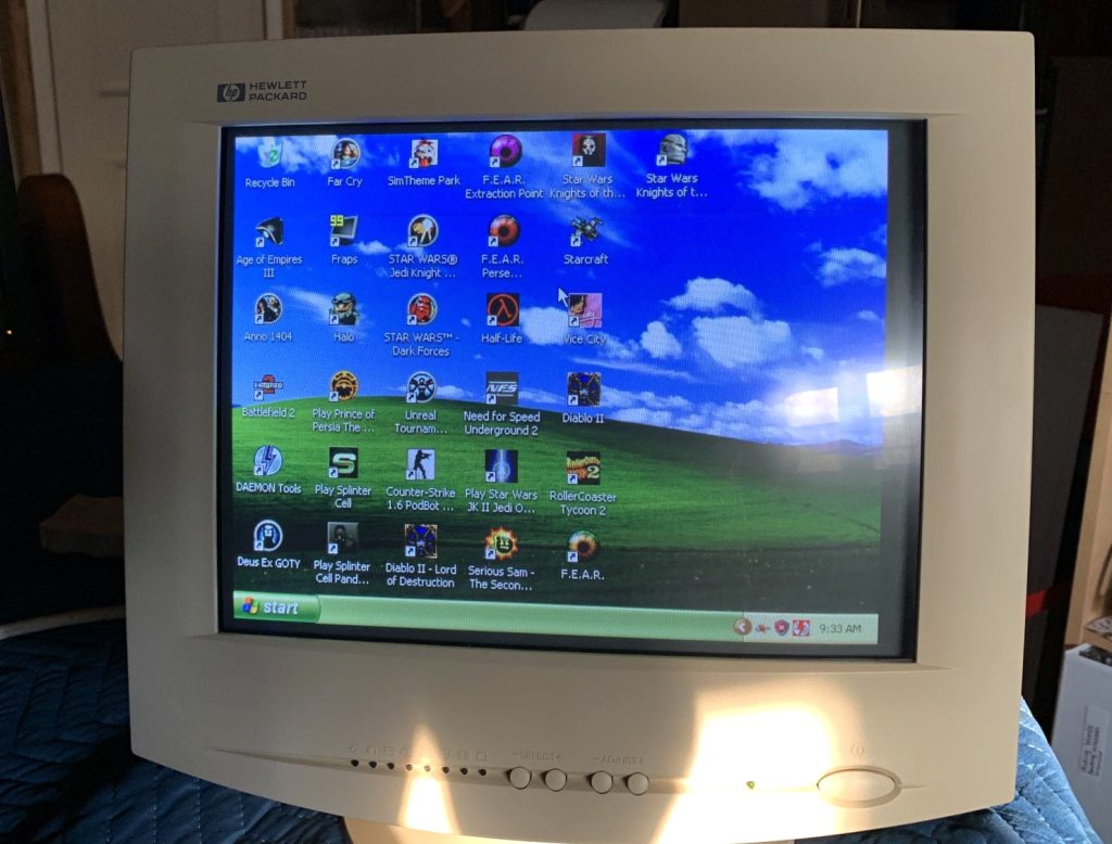 The color CRT monitor